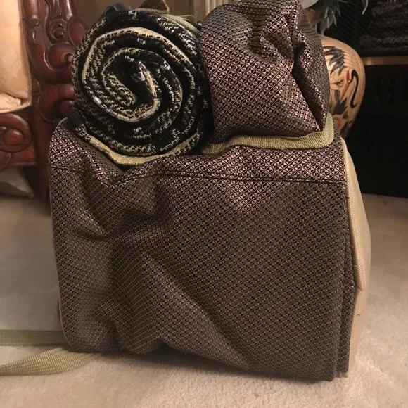 Picnic Basket Backpack - Picture 9 of 9